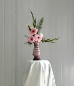 Soft Purple Line Art Vase - Image 4