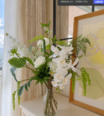 Pure and elegant simulated bouquet